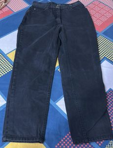Black High-Waisted Jeans (fit 28-30)