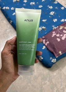 Anua Heartleaf facewash ✨