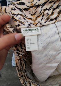H&amp;M Collection mini Skirt Animal Print