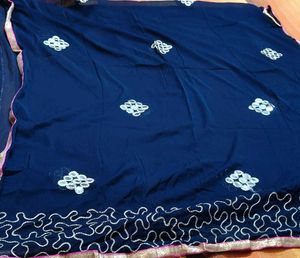 Women Thread Mirror Embroidered Cotton Print Suit