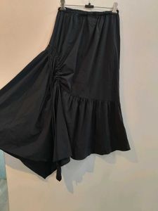 Black Skirt