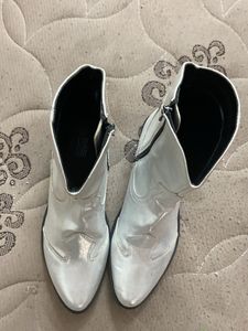 Good Looking Boots