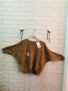 Fusion Max Brown Knit Top Sarg type bloon to