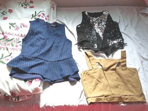 Tops Combo! 2 Crop + 1 Peplum
