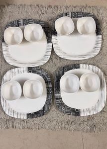 Century Dinnerware 4 plates, 8 bowls