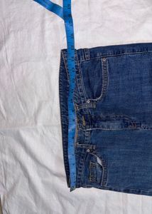 WOMEN&#39;S DENIM JEANS – LIKE NEW