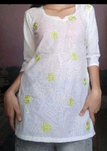 White Embroidered Kurta