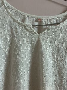 White Embroidered Kurta
