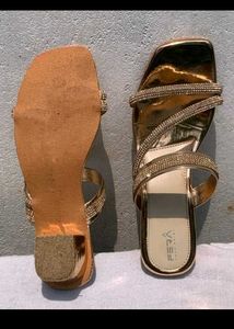 Fera Heels