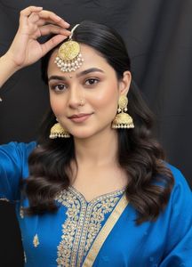 Golden Jhumka Earrings Set