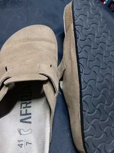 PRICE DROP Berkinstock Style Sandal