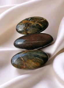 Blue Tigers Eye Flat Crystal Oval Stone
