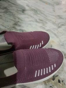 Mauve Slip-on Sneakers