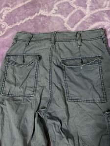 Bershka Cargos