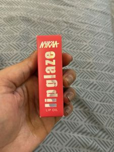 Nykaa Lip Glaze