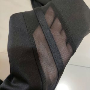 Black Cropped Leggings