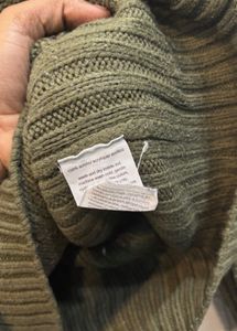 🇺🇸 Tommy Hilfiger Imported Knit Sweater