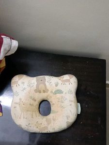 Baby Nest + Head Shaping Pillow