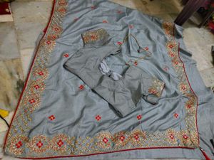 Elegant Embroidered Saree With Blouse