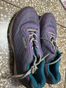 Reebok Sneakers