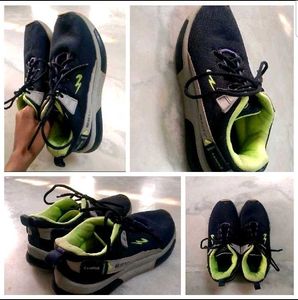 My Product Is Shoes Of Campus Company.