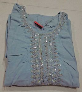 Elegant Grey Embroidered Kurta