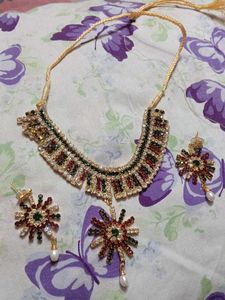 Rhinestone Necklace & Earring Set