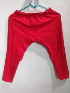 Short Leggings