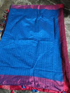 Saree with Blouse free sizes.