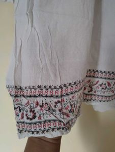 White Kurti