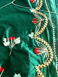 Green Gota Patti saree yellow blouse 44 inch