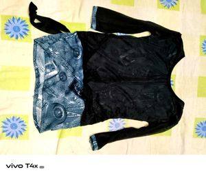 Stylish Patterned Top