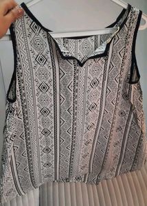 Max sleeveless Top