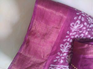 beautiful purple saree