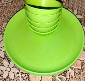GREEN DINNERWARE SET 💚
