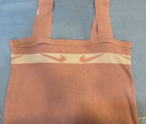 Crop tops - Ribbed and plain