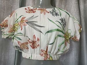 Floral Print Crop Top 💗