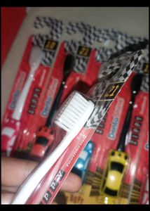 🎊Sale Offer Combo Of 3 Blouses 🎊with Baby Brush