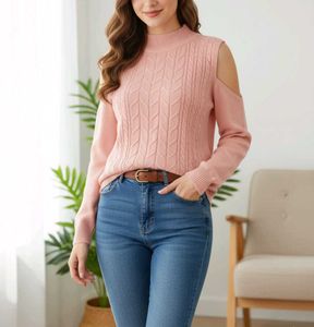 🌸Elegant Pink Cold Shoulder Sweater🌸