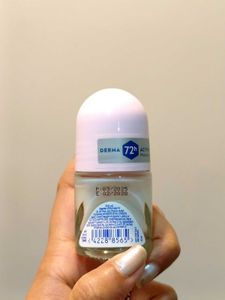 Set of 4 - Nivea Roll-On Deodorant
