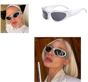 Y2K sunglasses🩶