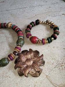 Beaded Bracelet and necklace Set