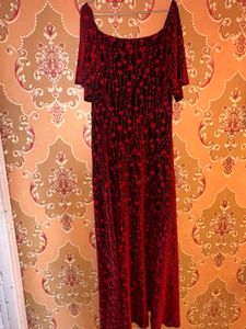 very beautiful dress
