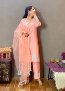 OMG Kurta set With Dupatta