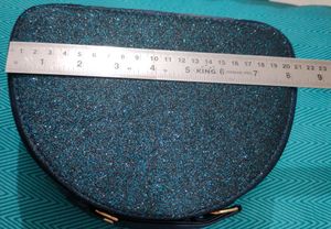 Faces Canada Shimmer Organizer