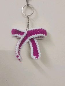 Chic Crocheted Bow Keychain