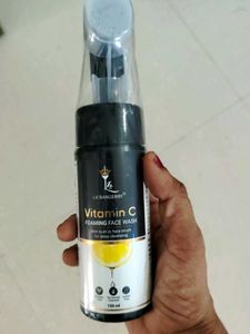 La&#39;Bangerry Vita Foaming Wash