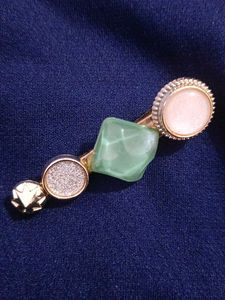 Set of 4 premium hair clips
