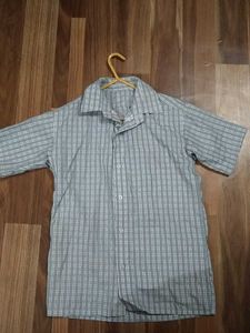 Casual Shirt In S Size