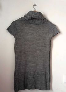 Gray Short Sleeve Sweater Top